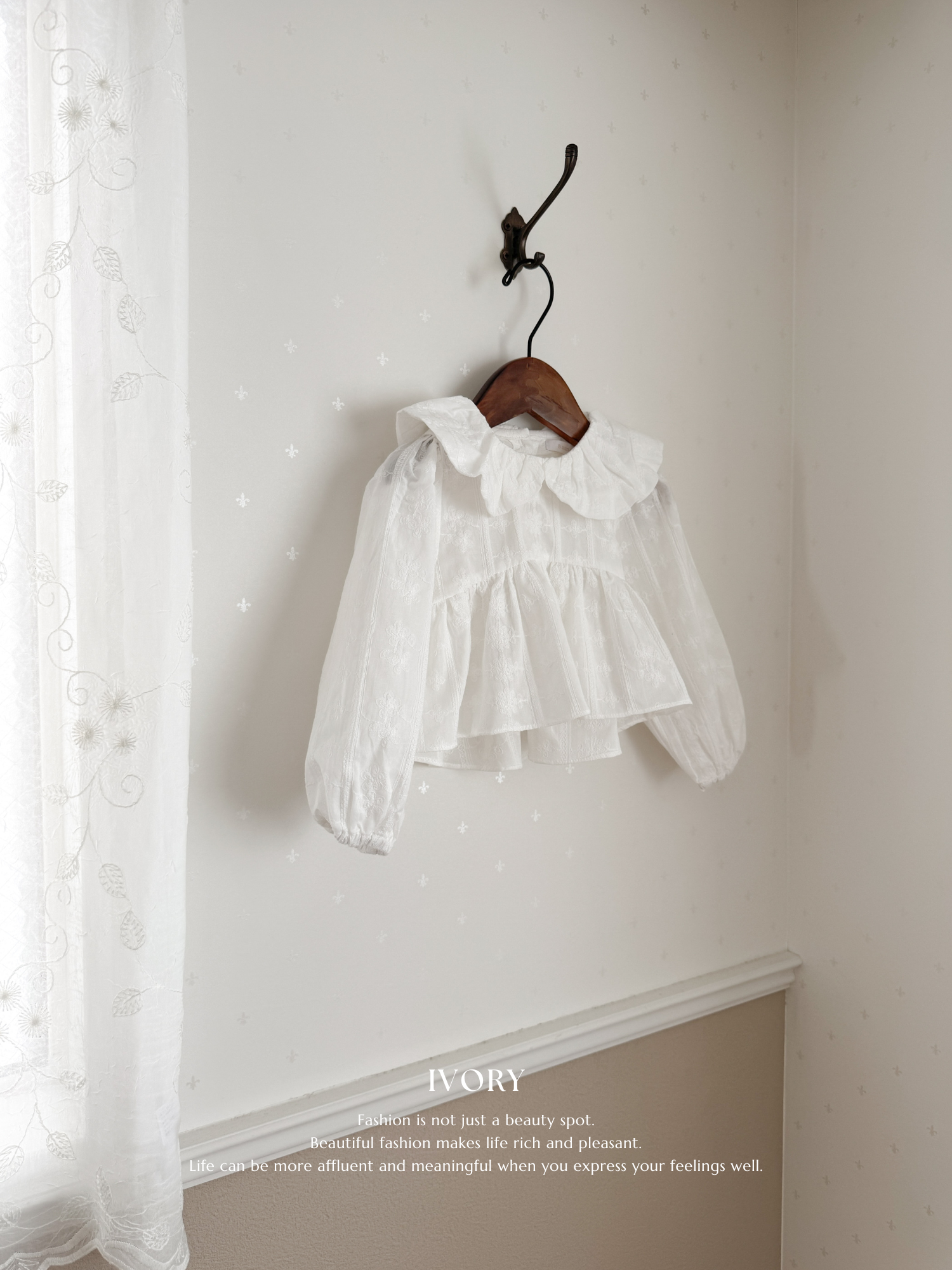 Roman blouse