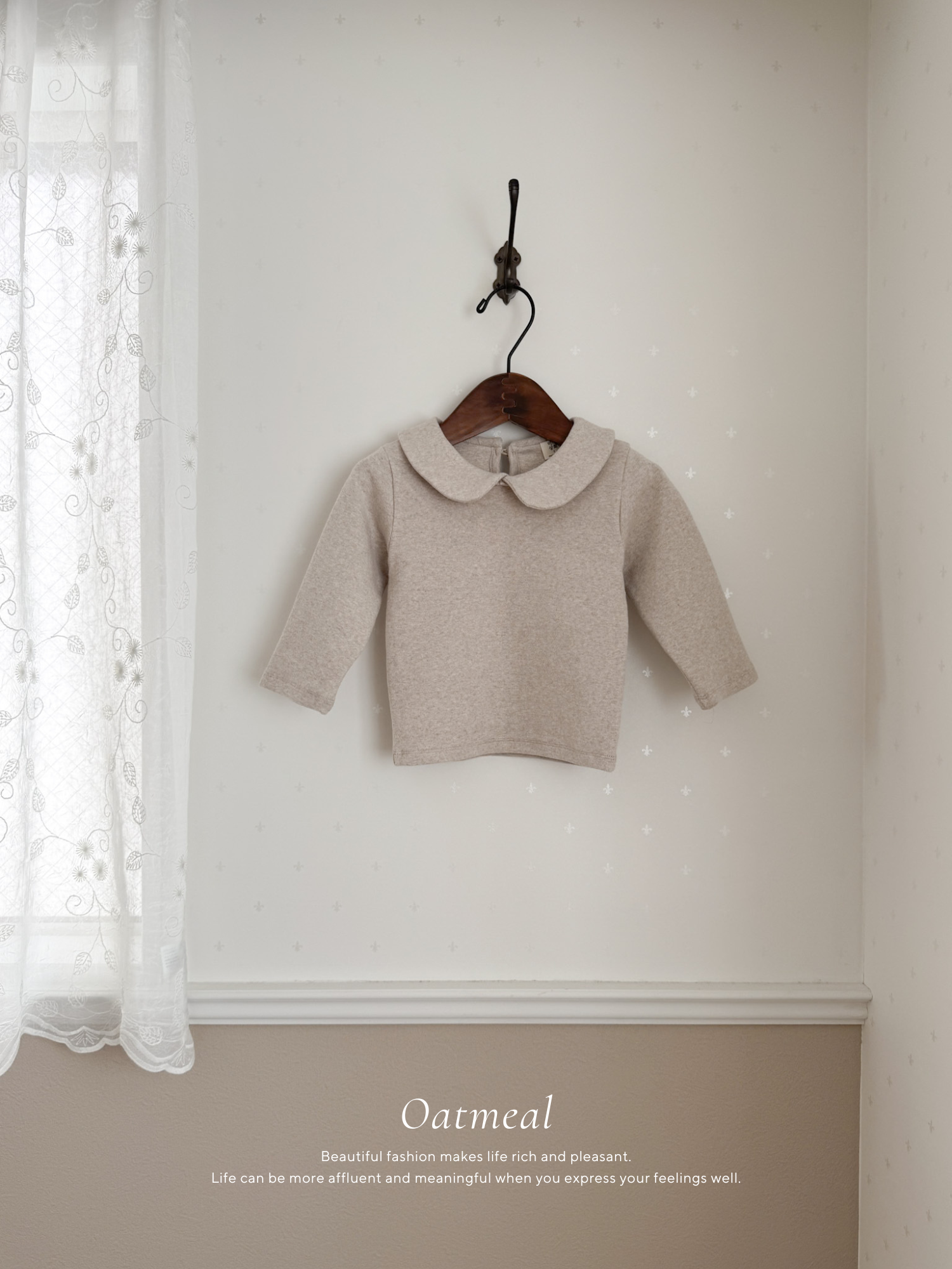 Round collar tops