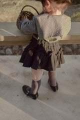 Check collar blouse