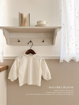 Bao frill blouse