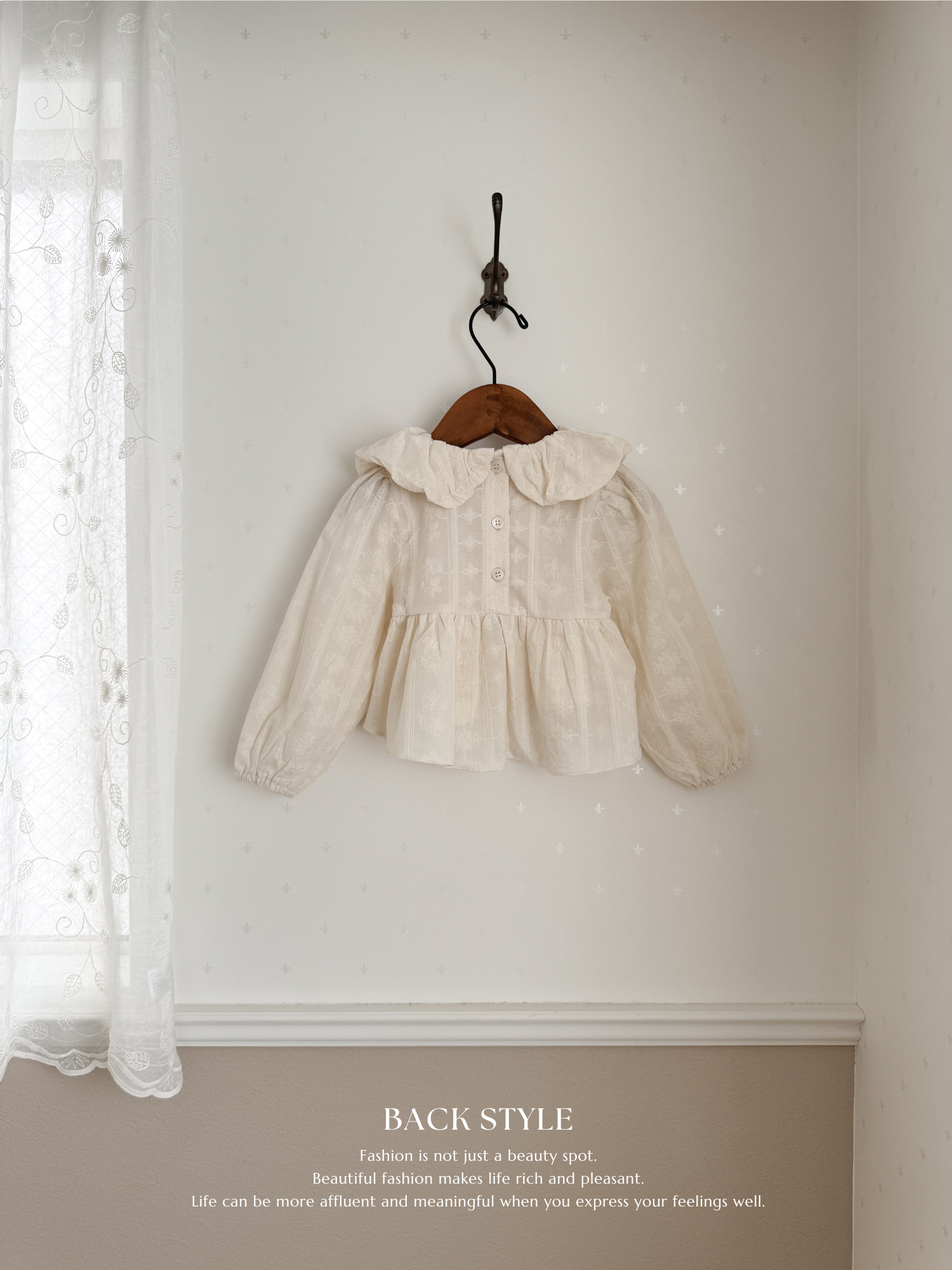 Roman blouse