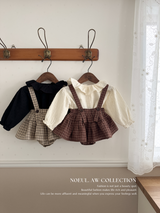 Snow ruffle blouse