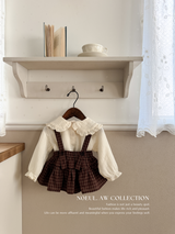 Sara collar blouse