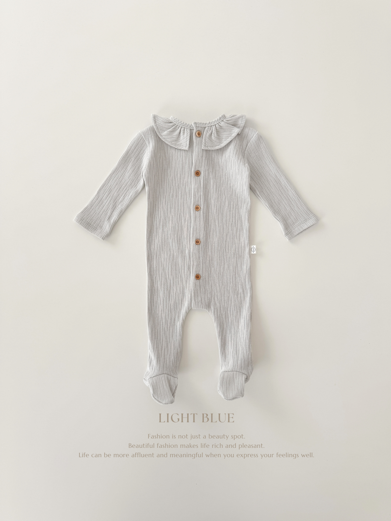 Keuri frill newborn suit