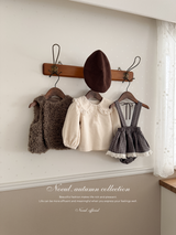 Ciel collar blouse