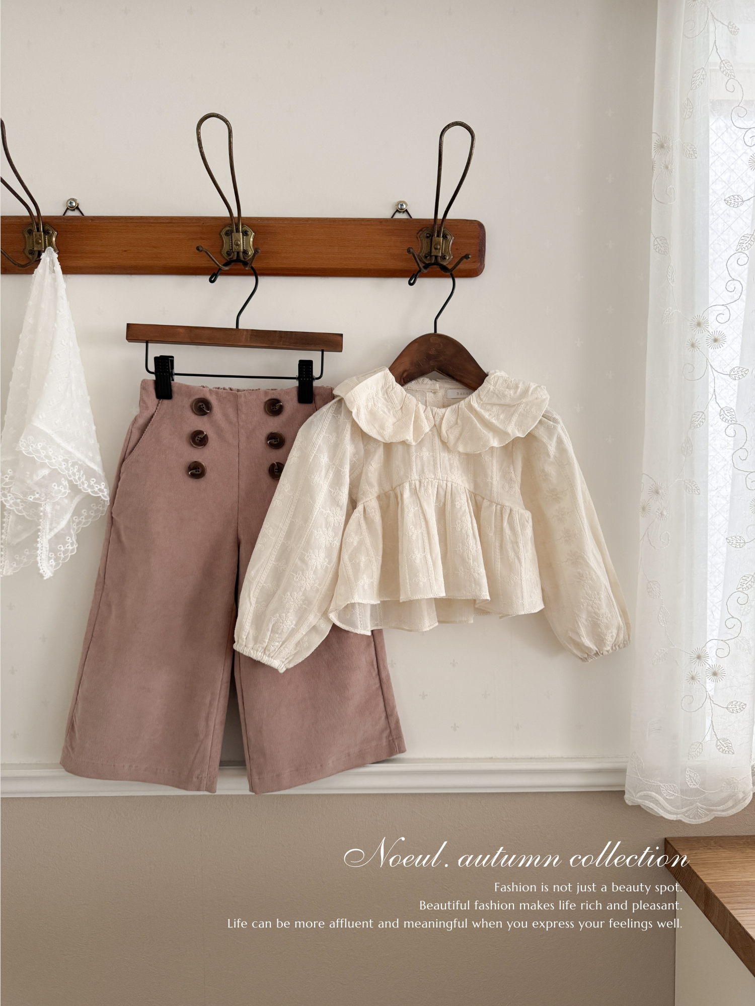 Roman blouse
