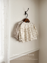 Flower shirring blouse