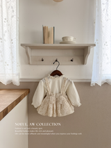 Bao frill blouse