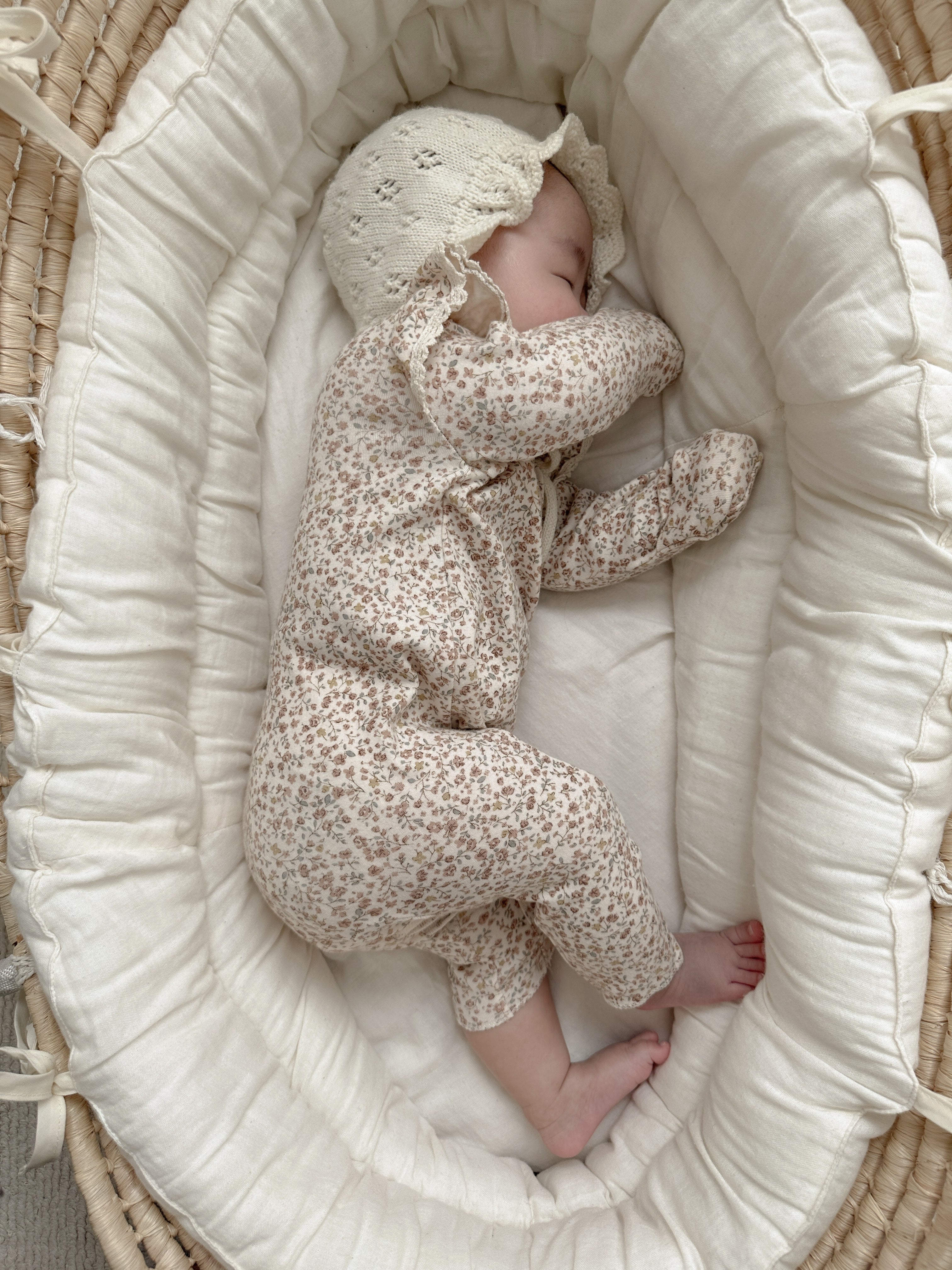 Le lait knit bonnet