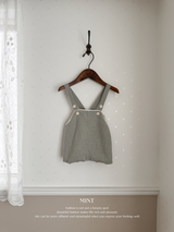 Stripe line suspender suit