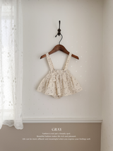 Leaf suspender skirt