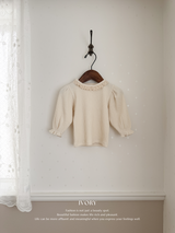 Puff lace tops