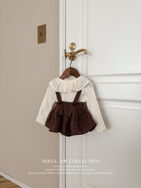 Anna ruffle collar tops