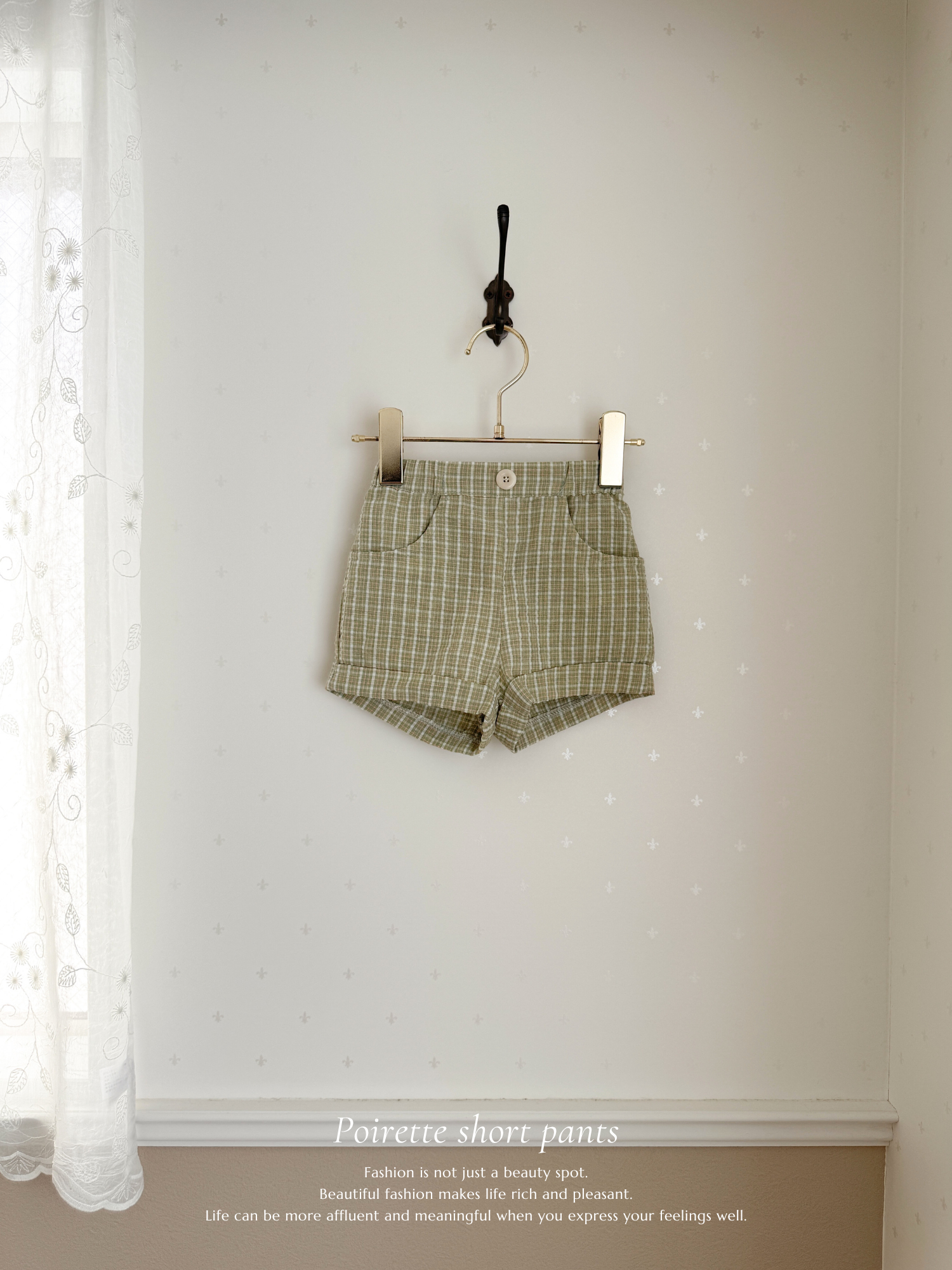 Poirette short pants