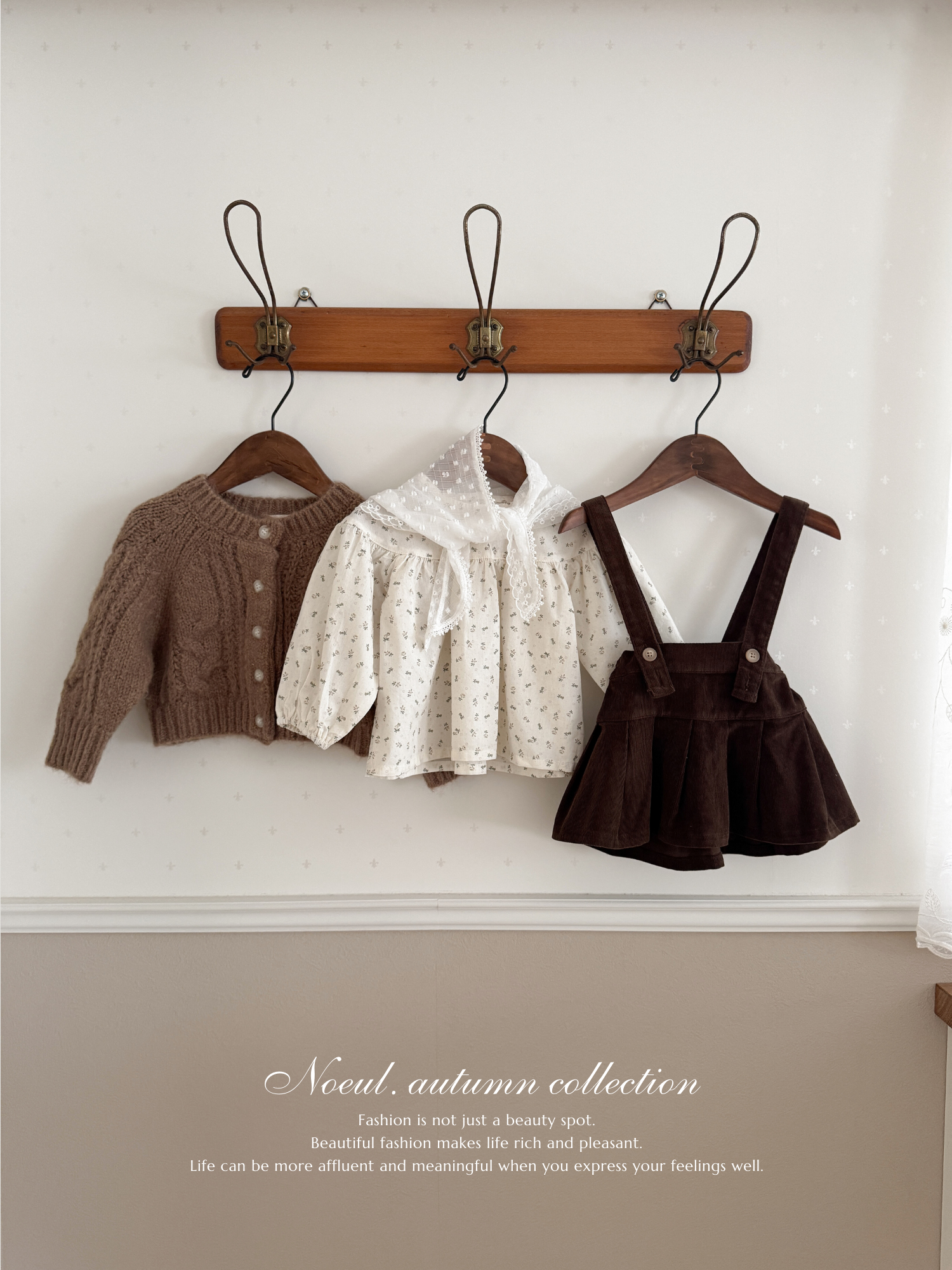 Pleats suspender skirt