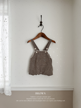Stripe line suspender suit