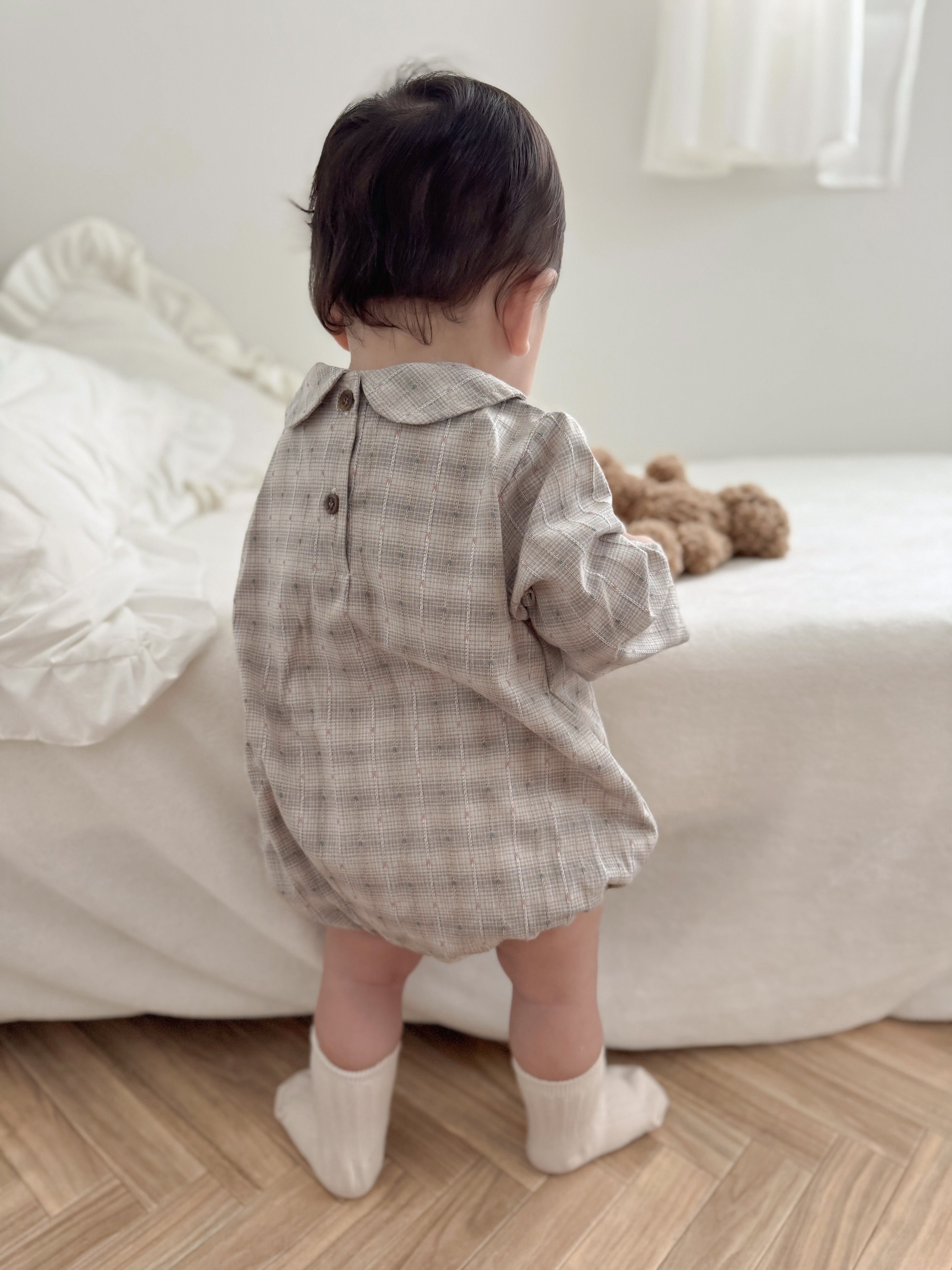 Leandre check rompers