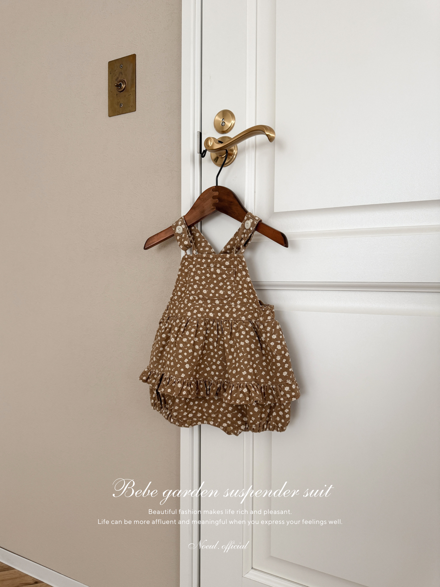 Bebe garden suspender suit