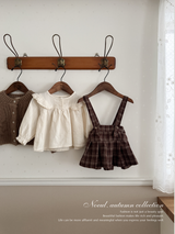 Wing shirring blouse
