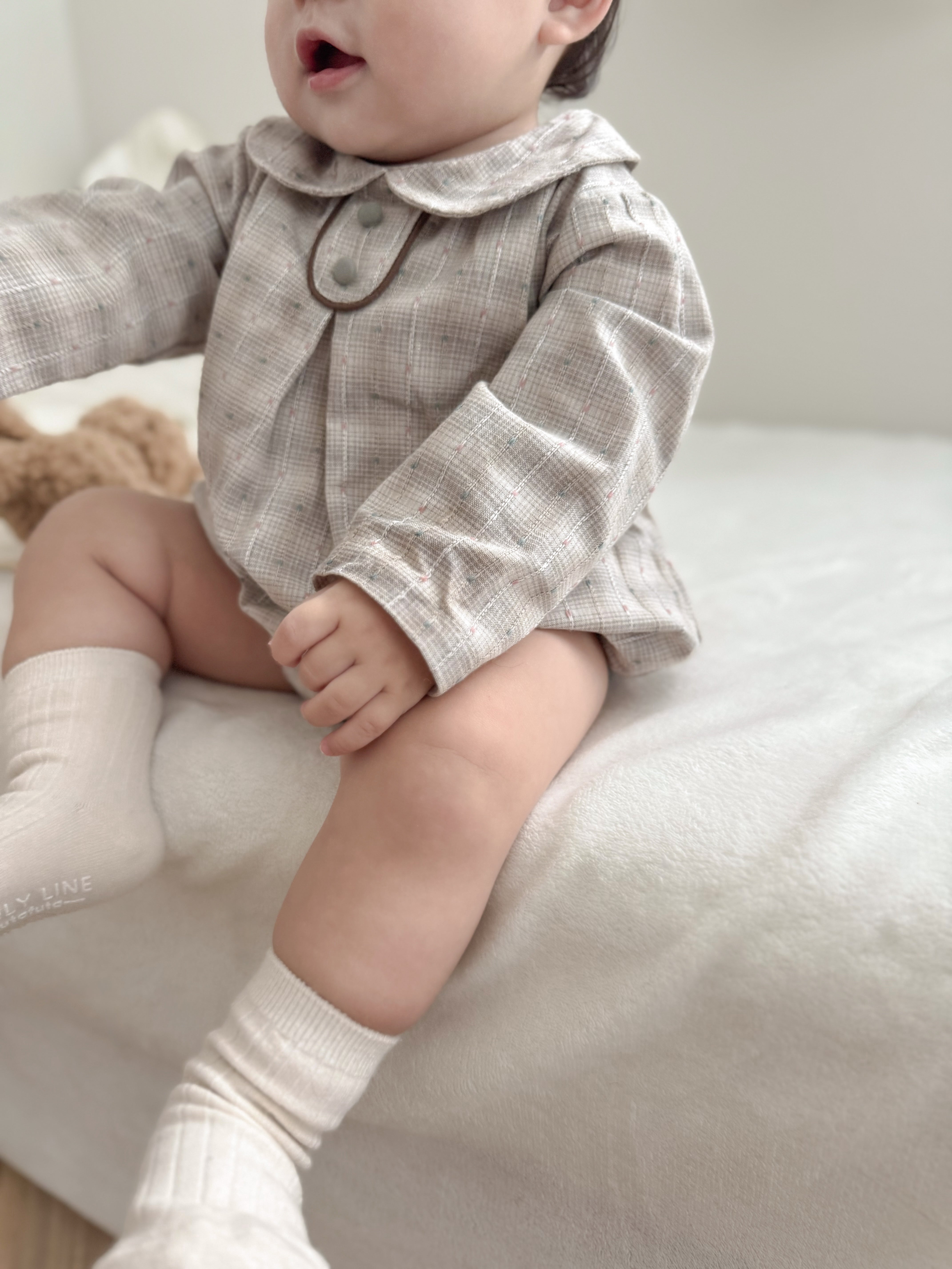 Leandre check rompers