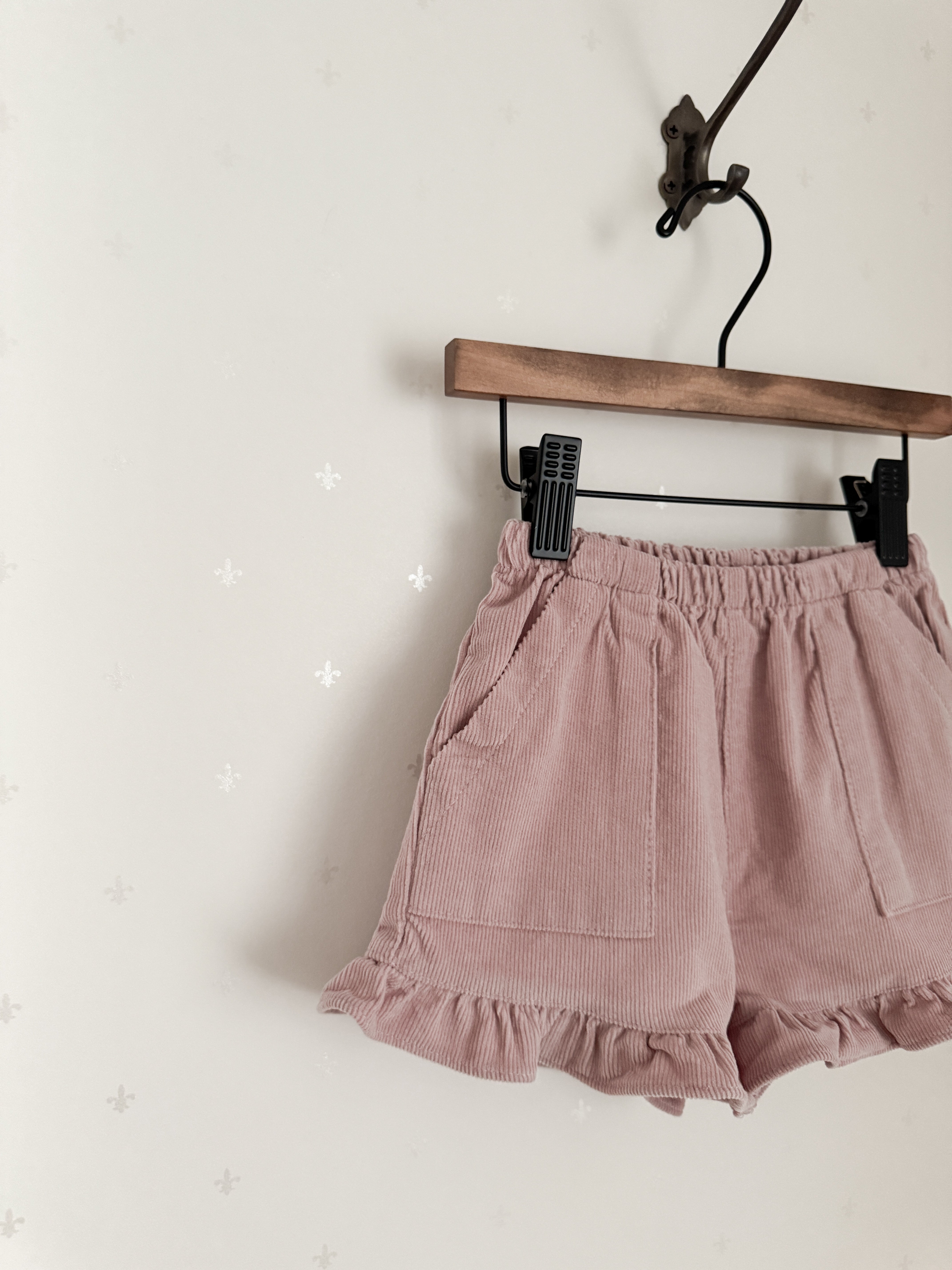 Corduroy frill pants