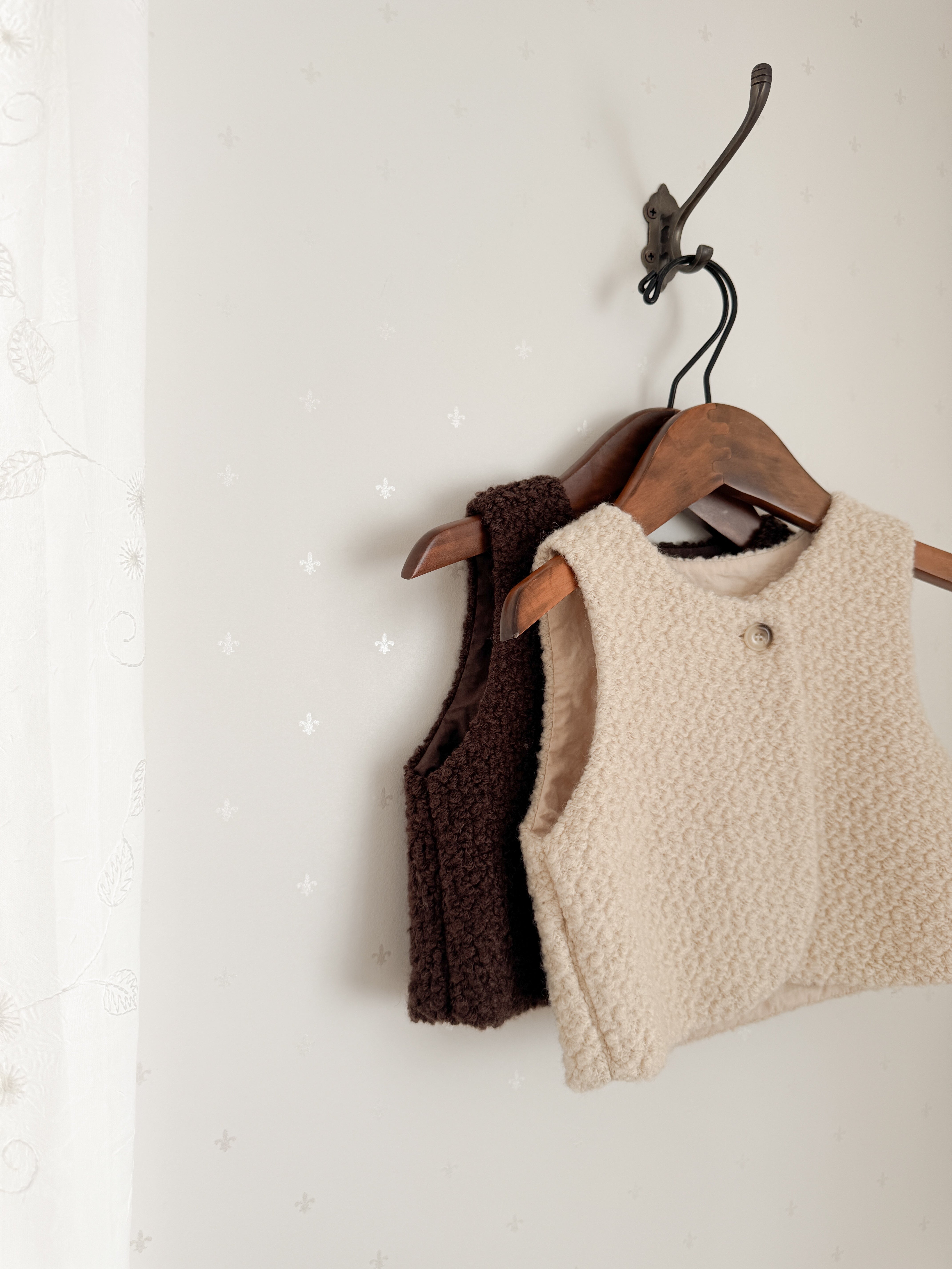 Miu wool vest