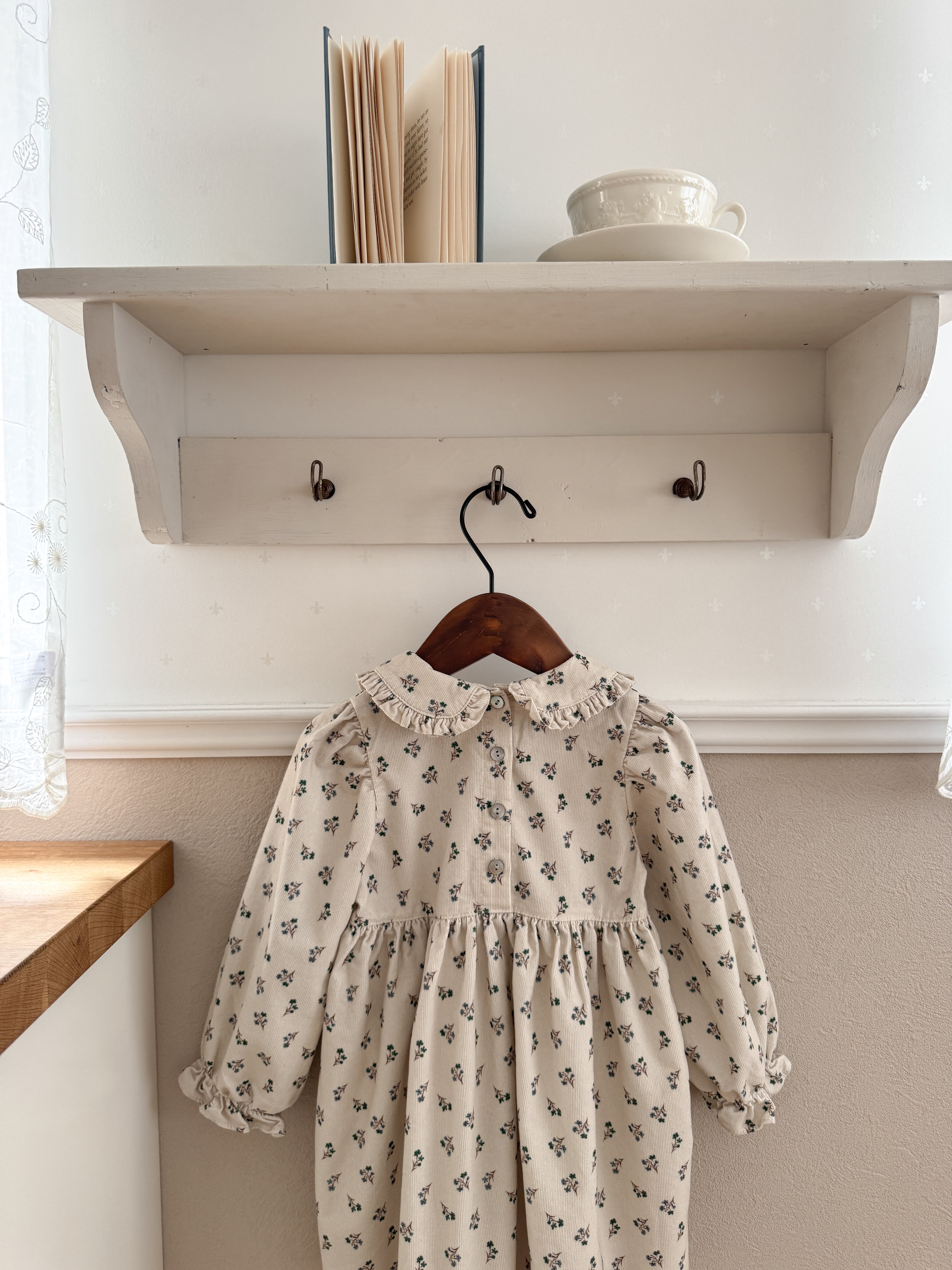 Baba flower corduroy one-piece