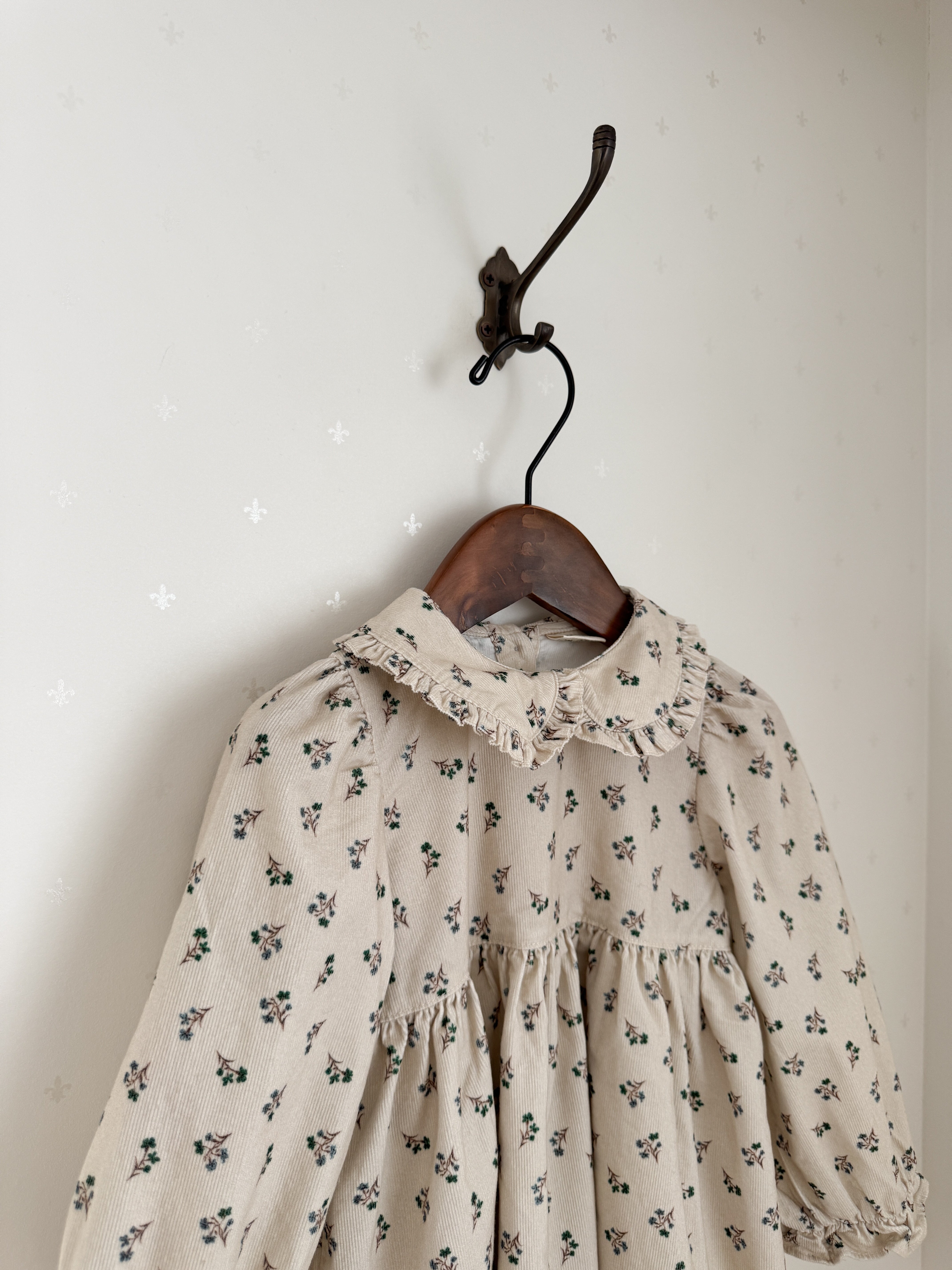 Baba flower corduroy one-piece