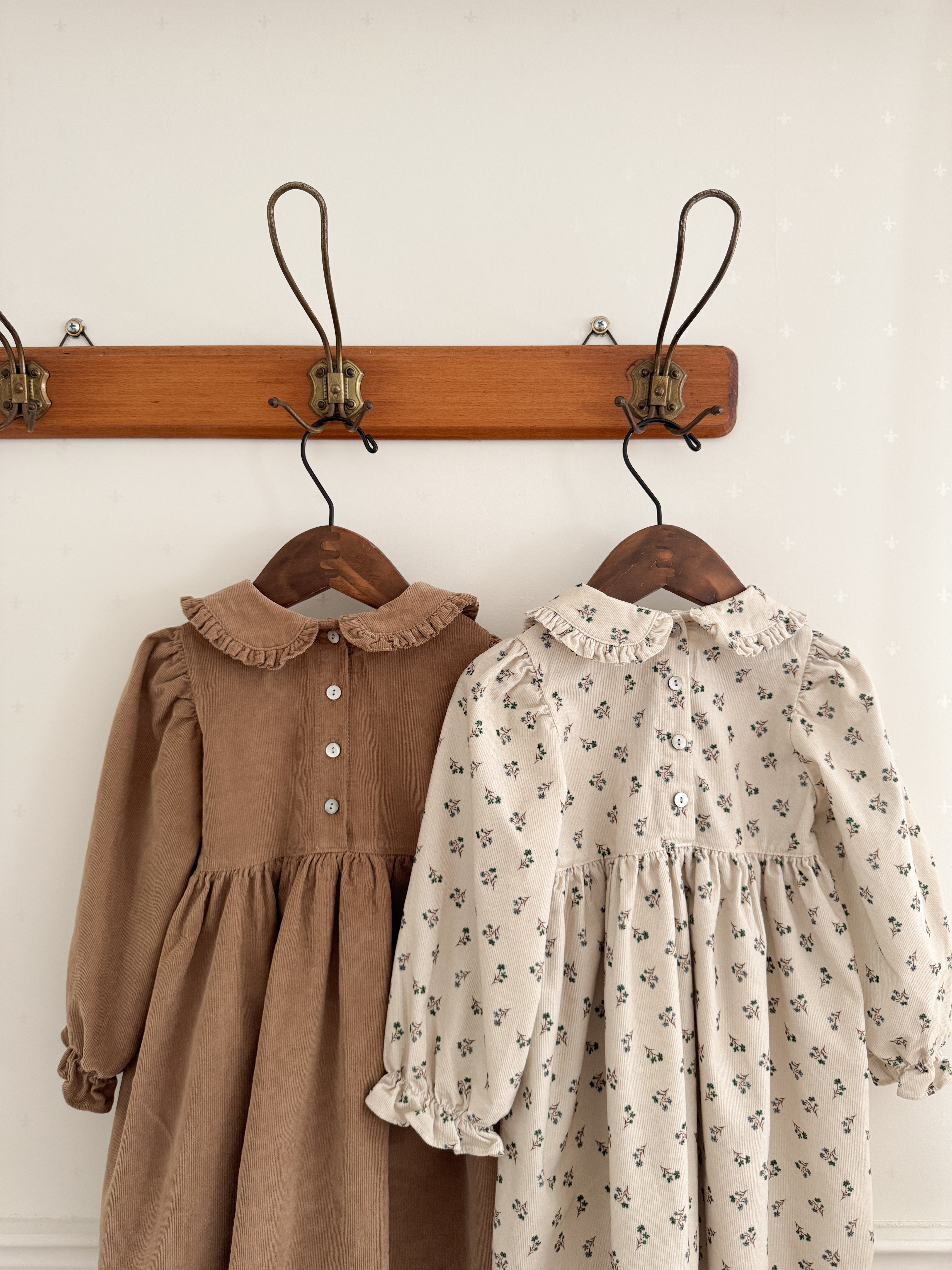 Baba flower corduroy one-piece