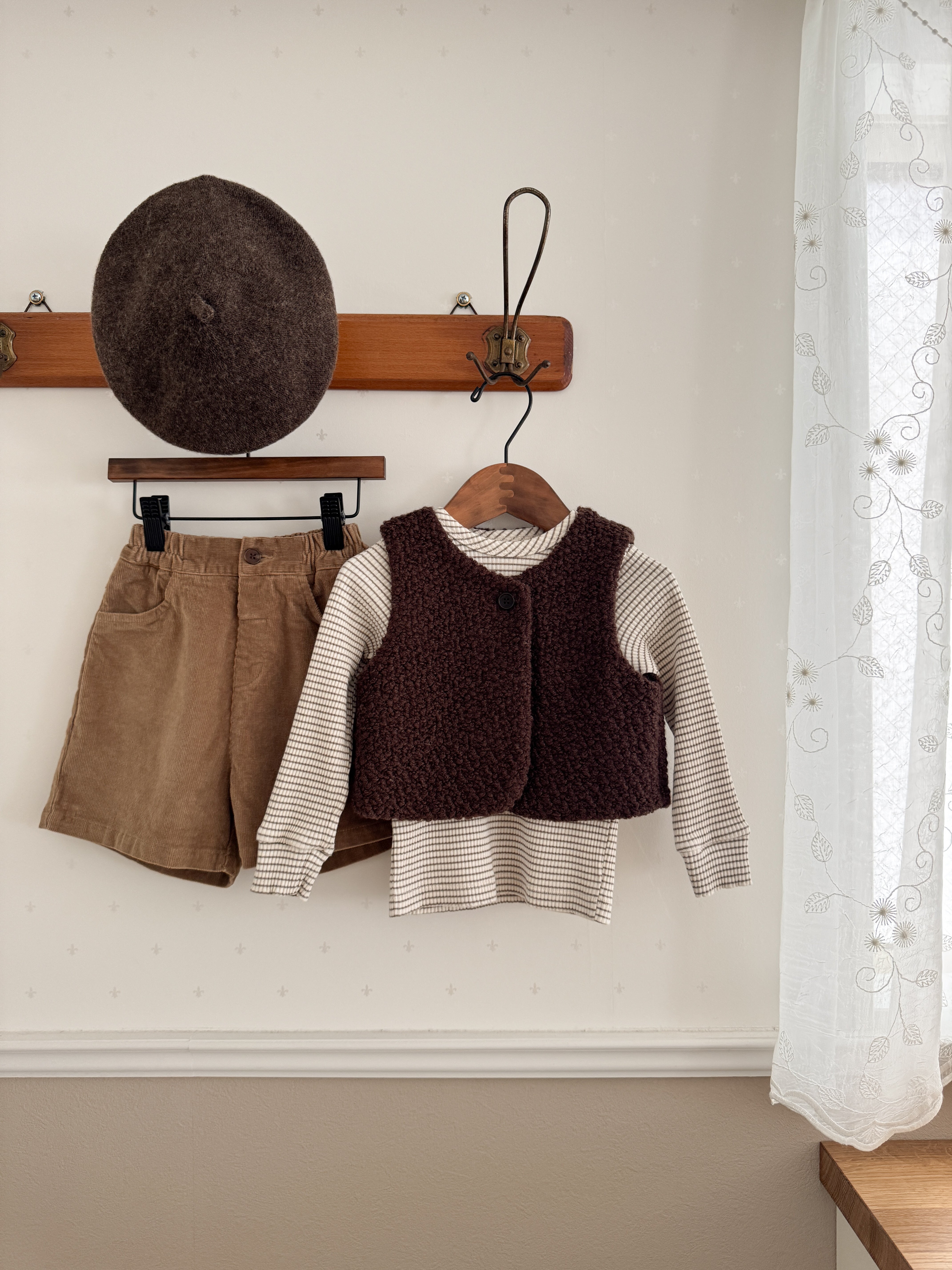 Miu wool vest