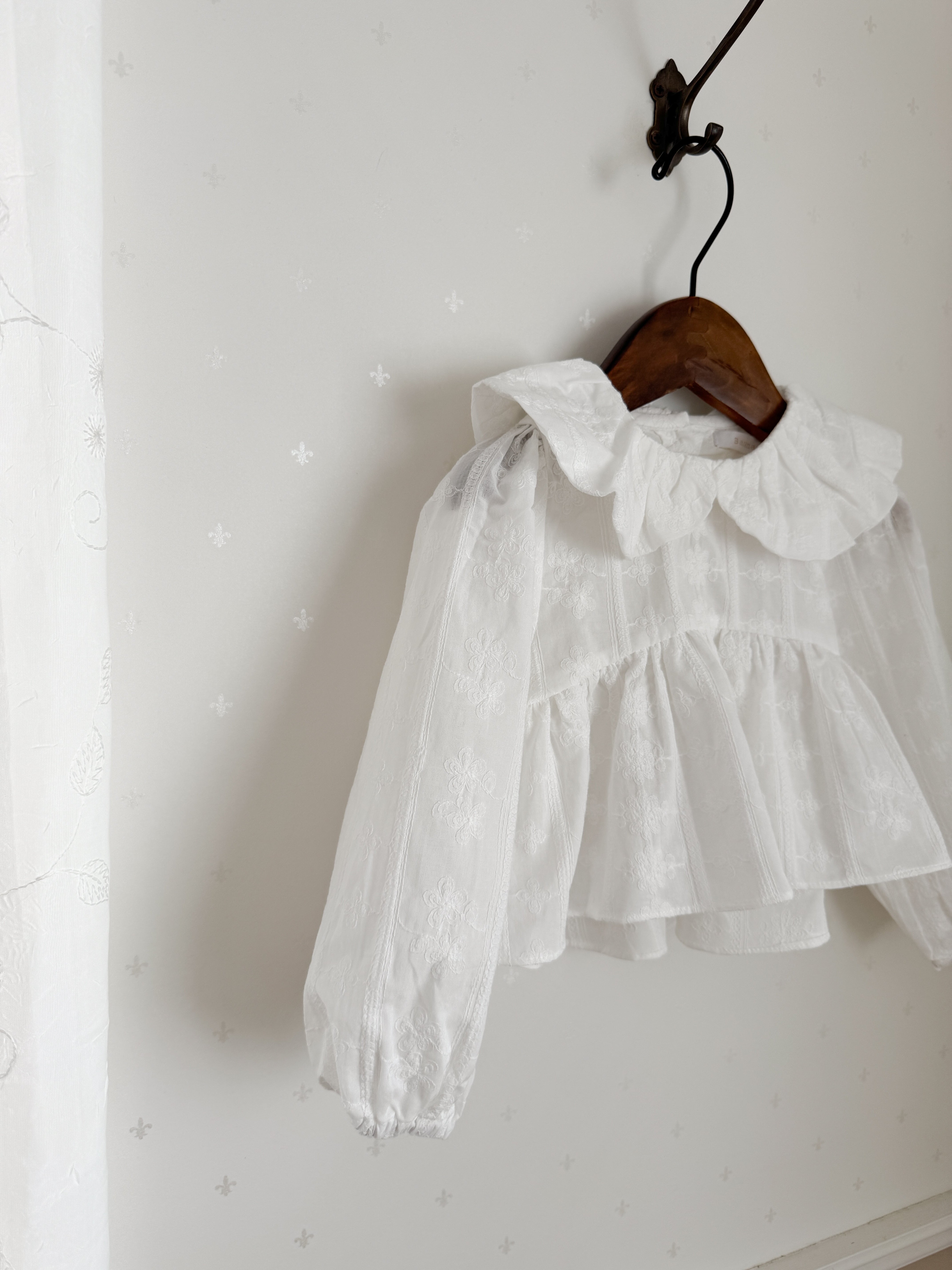 Roman blouse