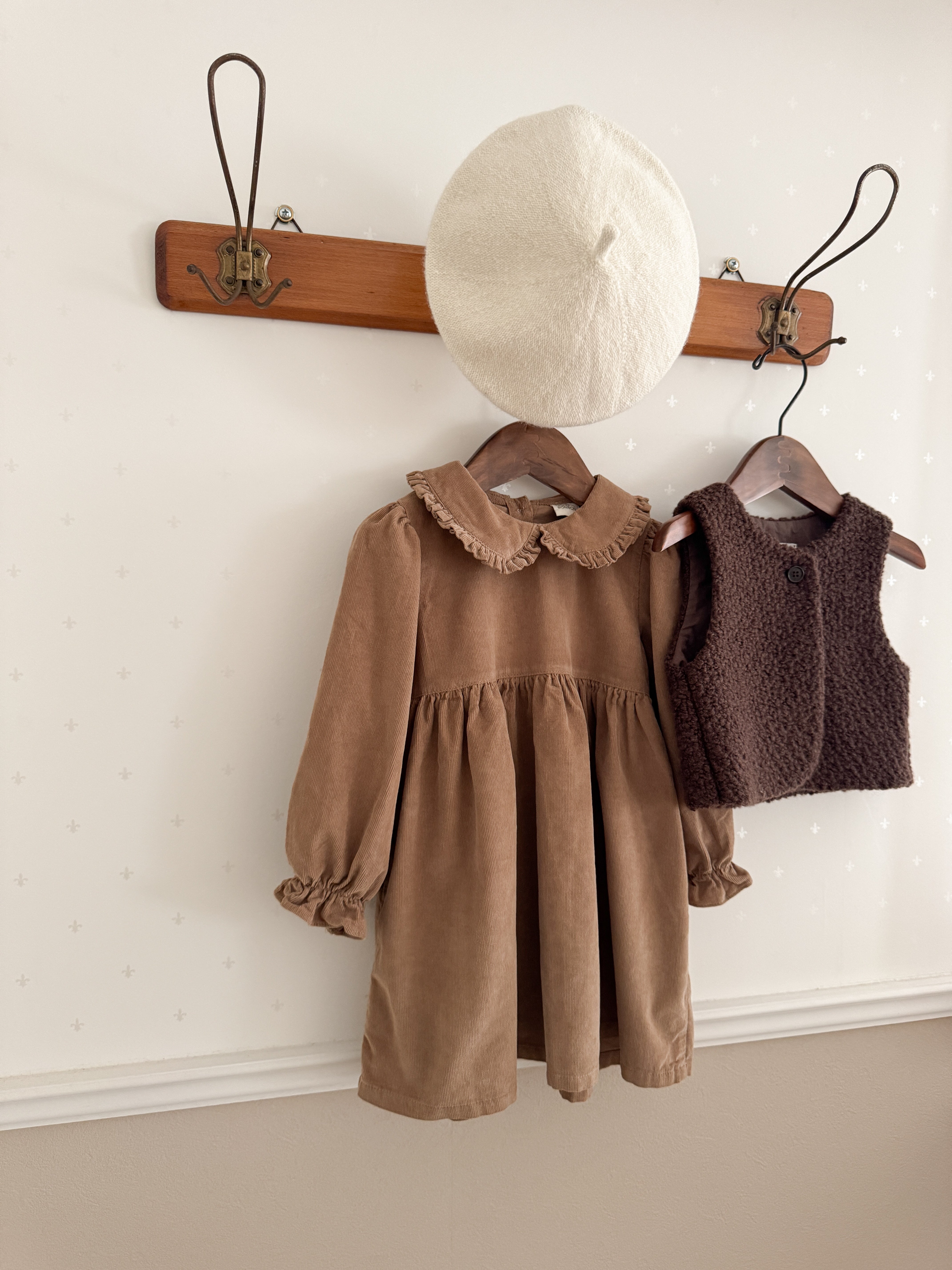 Latte corduroy one-piece