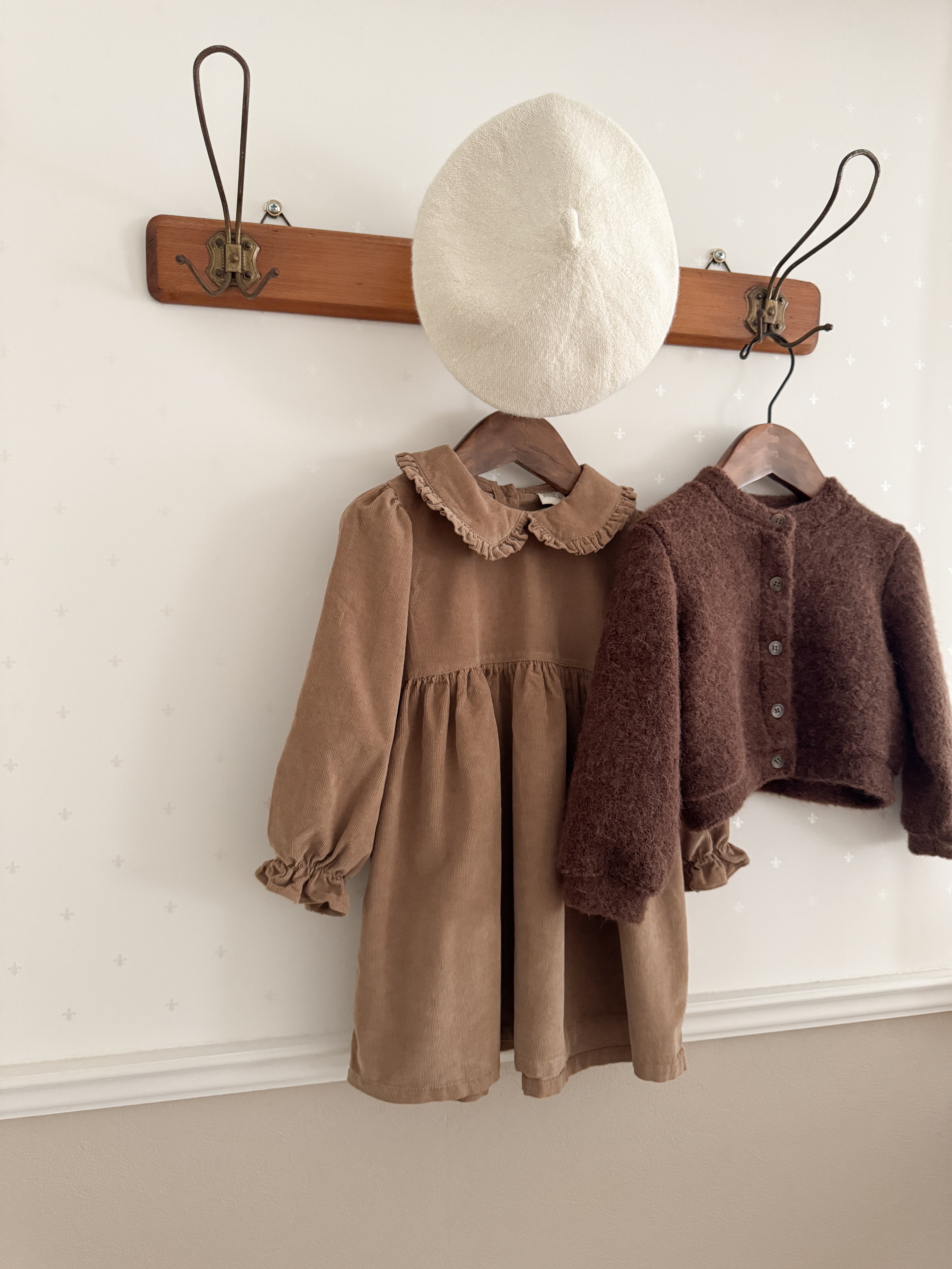 Latte corduroy one-piece