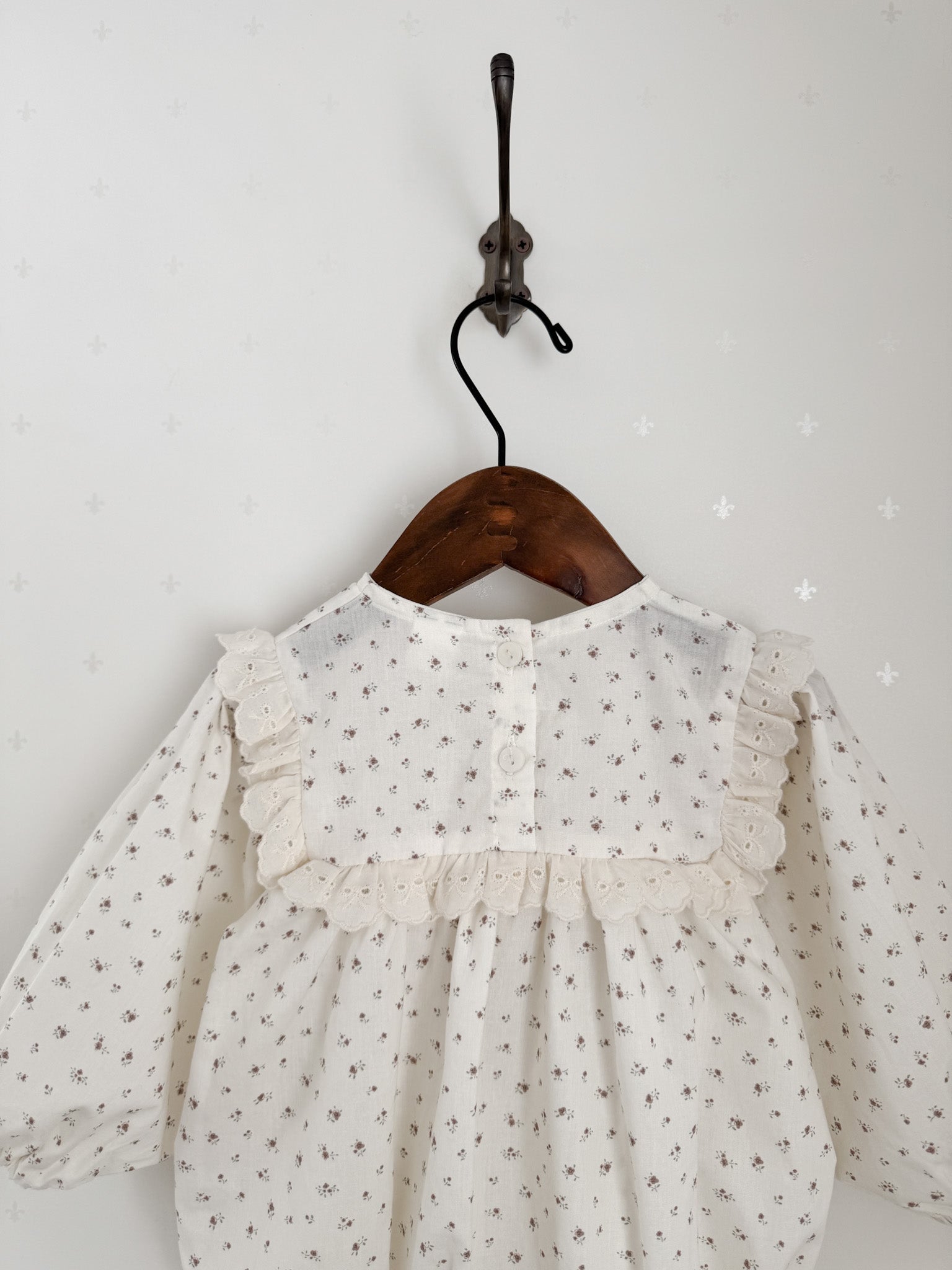 Cotton flower rompers