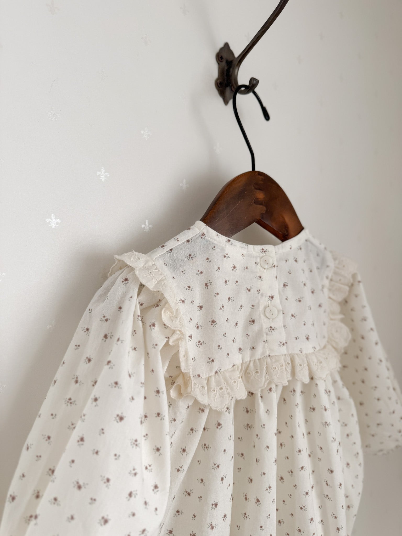 Cotton flower rompers