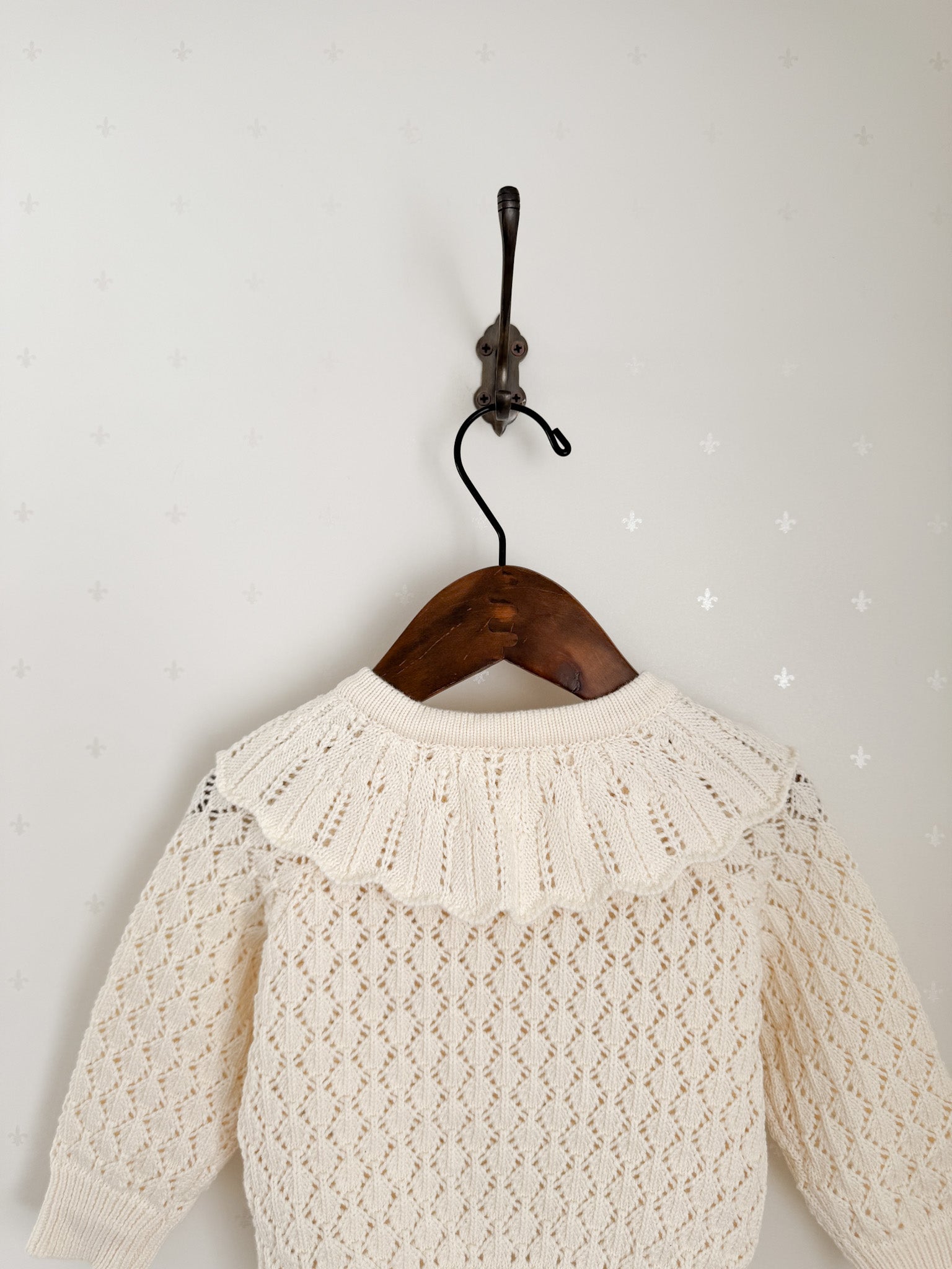 Fraise eyelet cardigan