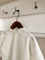 Bao frill blouse