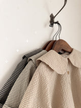 Check collar blouse