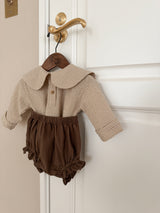 Check collar blouse