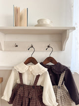 Sara collar blouse