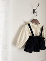 Snow ruffle blouse