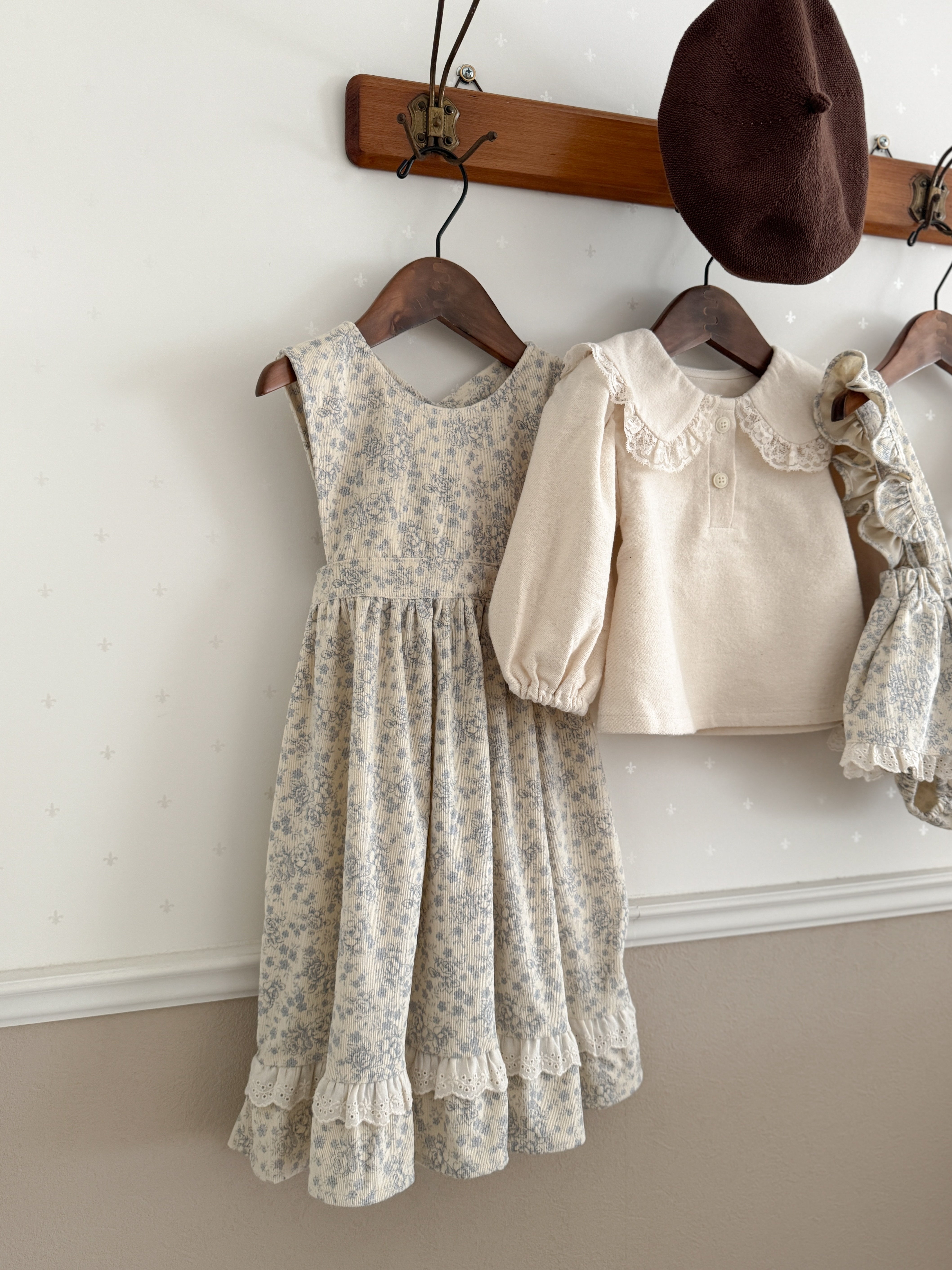 Ciel collar blouse