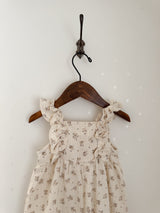 Wing frill suit