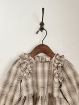 Mono frill blouse