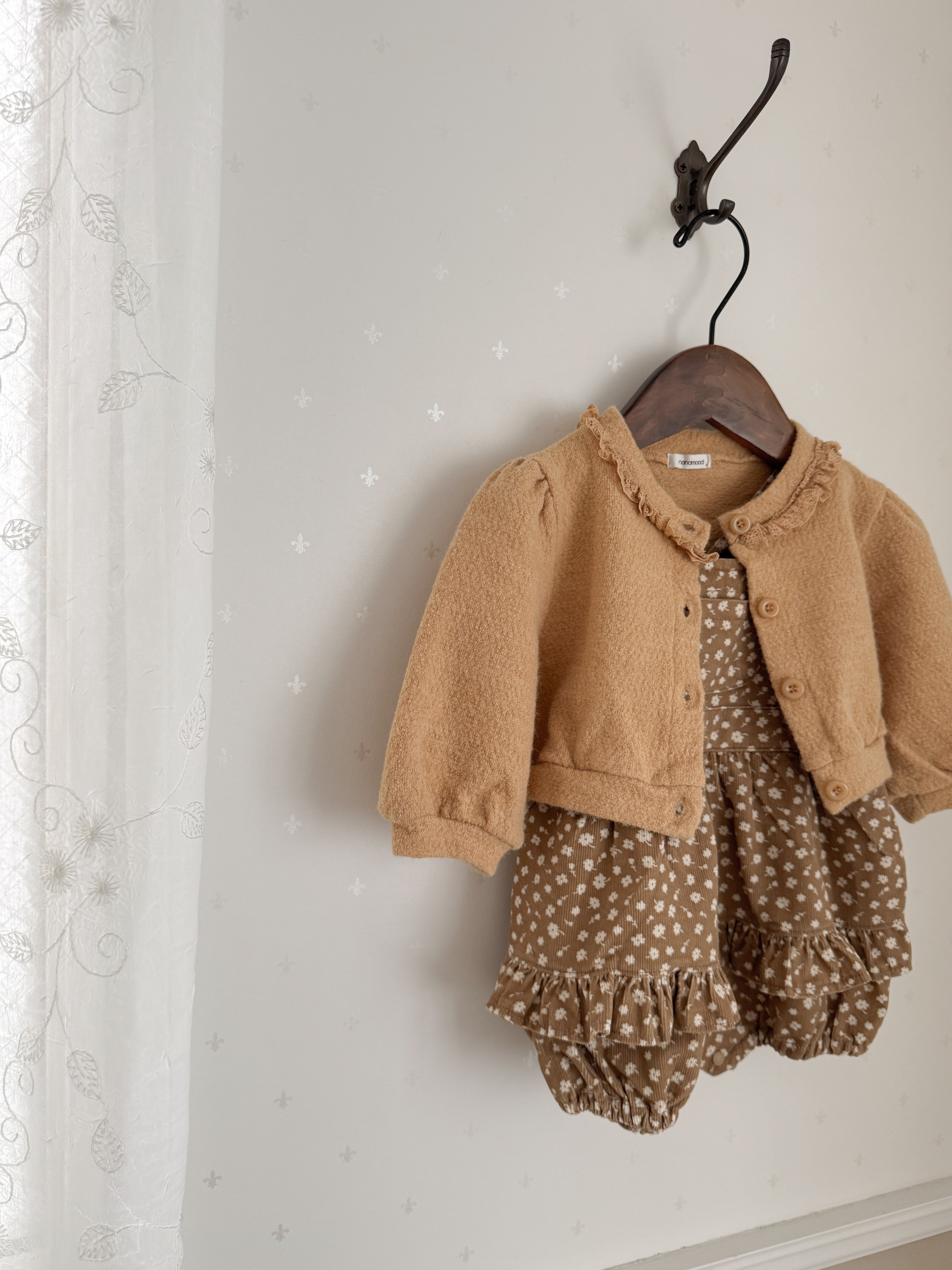 Bebe mocha cardigan