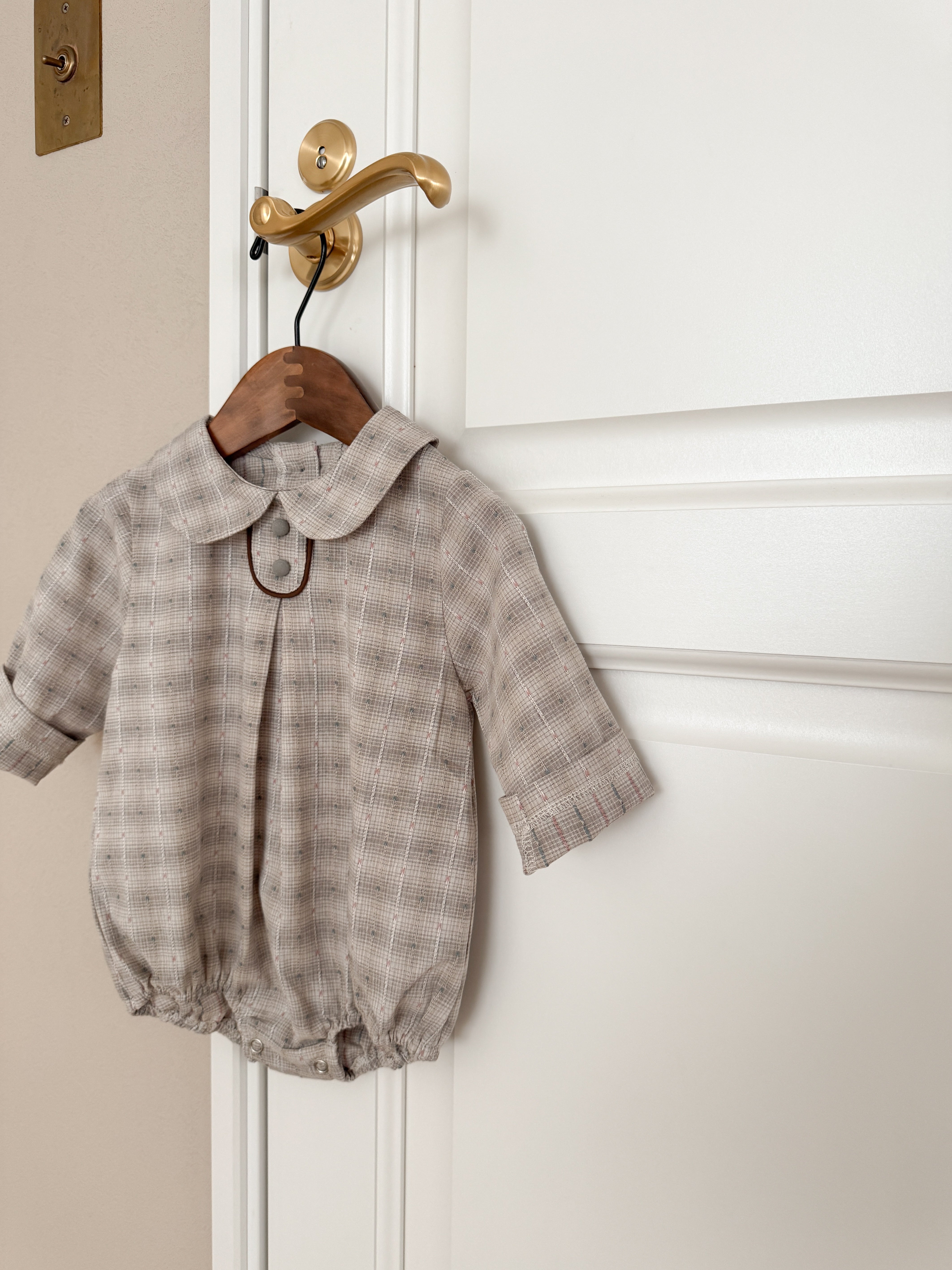 Leandre check rompers