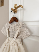 Eyelet suspender skirt
