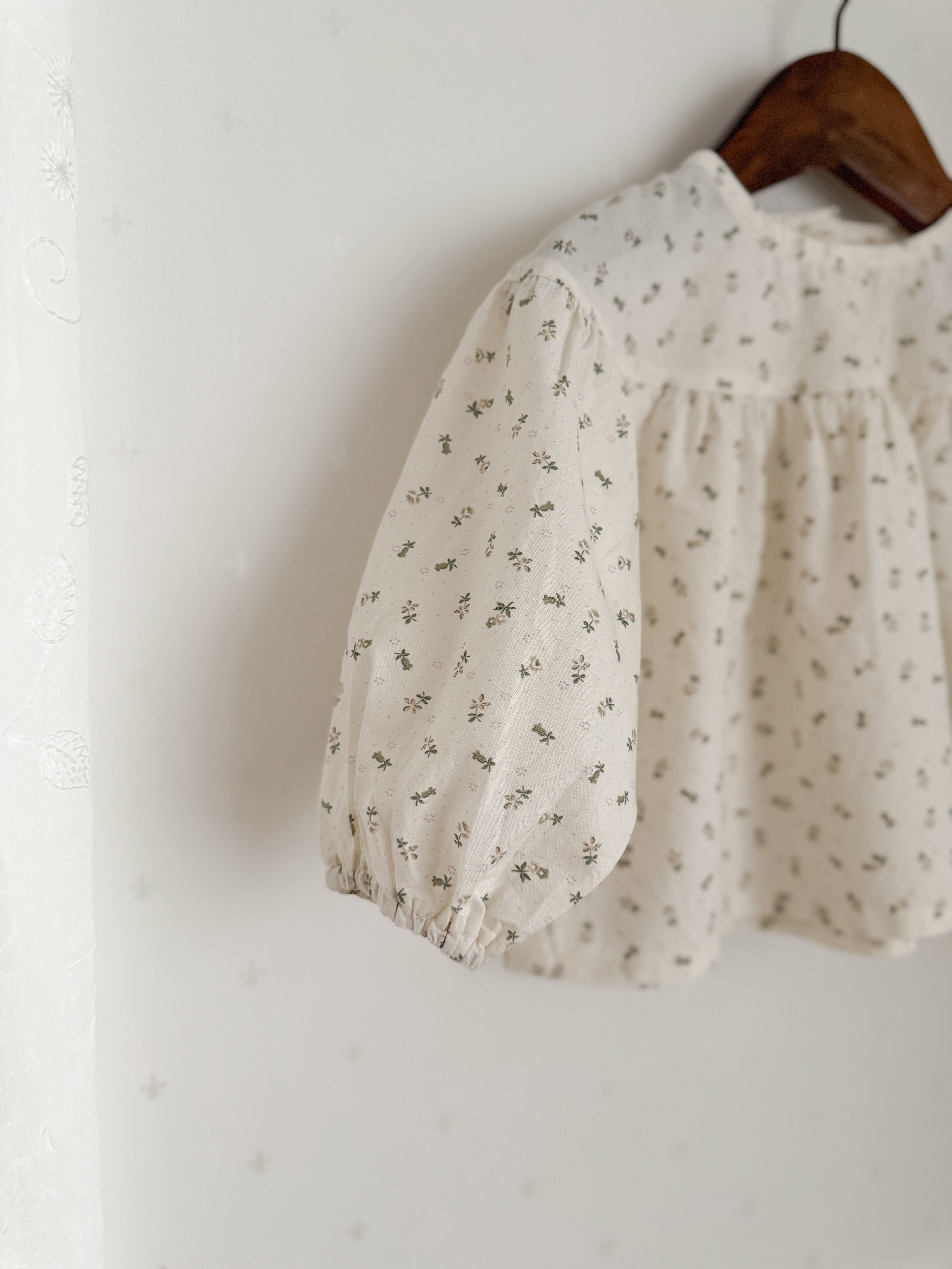 Shirring smock blouse