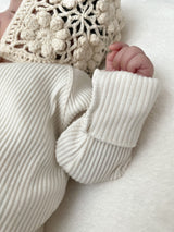 Daon newborn suit