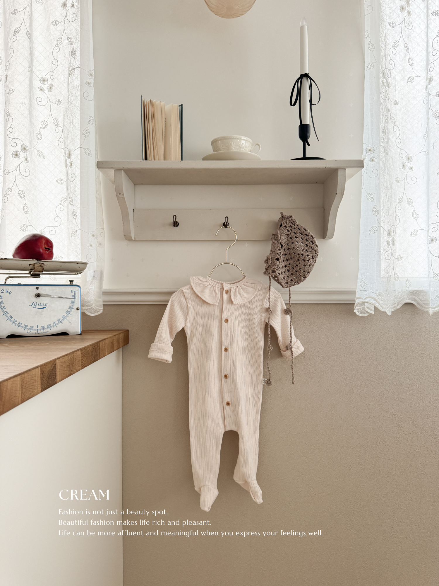 Keuri frill newborn suit